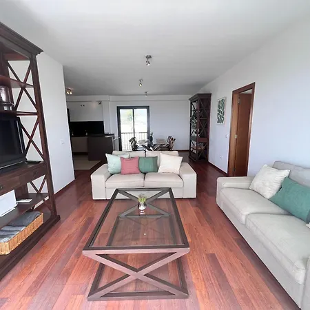 Apartament Oceanview With Jacuzzi
