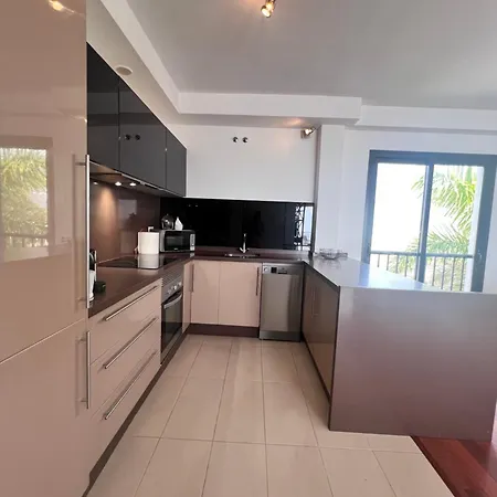 Apartament Oceanview With Jacuzzi